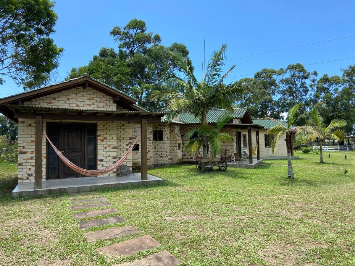 Haras Trevo De Ferro, Praia, Piscina E Campo Torres Esterno foto