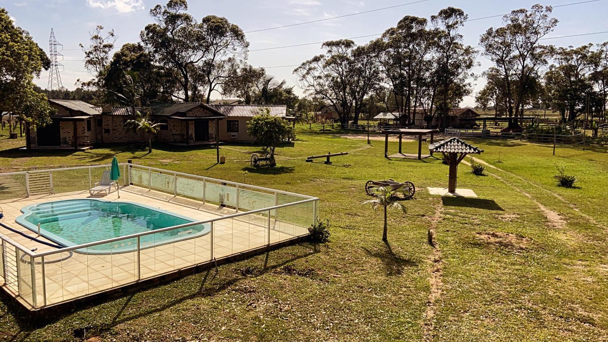 Haras Trevo De Ferro, Praia, Piscina E Campo Torres Esterno foto